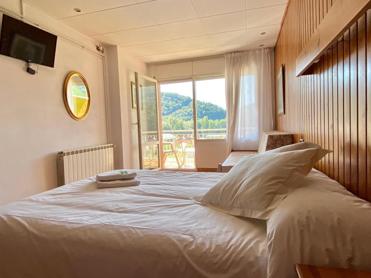 Hotel Solana Del Ter Ripoll Extérieur photo